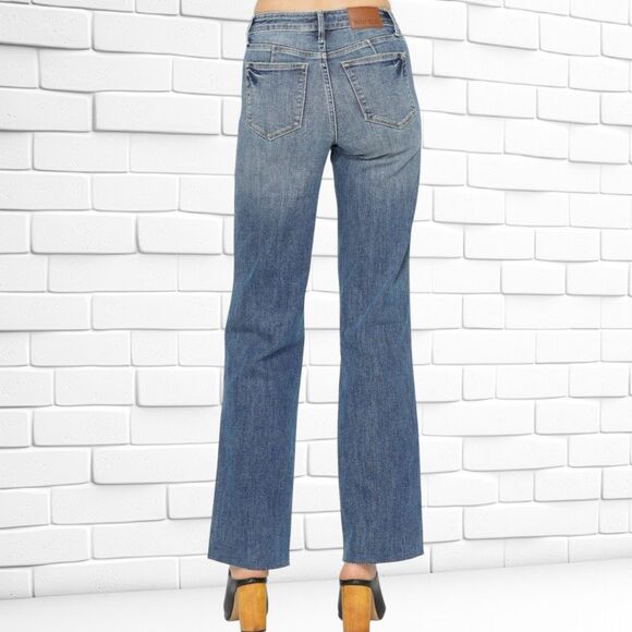 Judy Blue High Rise Tummy Control Medium Wash Straight Raw Hem Jeans – NWT - Picture 4 of 12